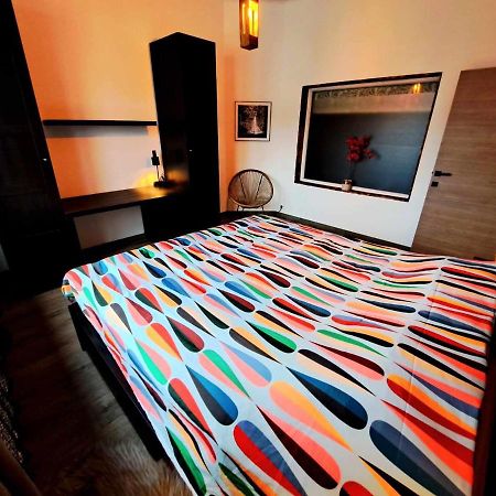 Petite Chambre Dans Une Jolie Colocation Lüttich Exterior foto