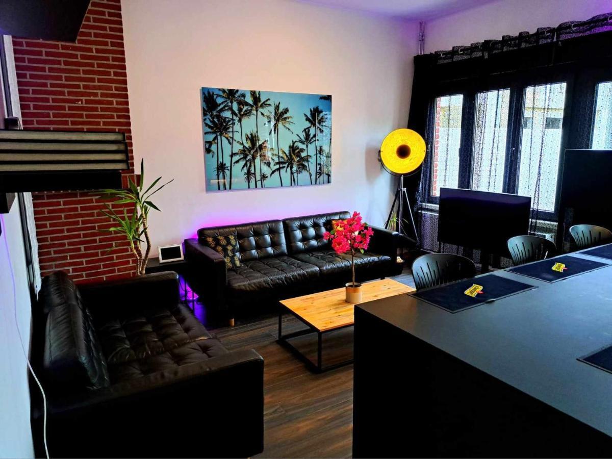 Petite Chambre Dans Une Jolie Colocation Lüttich Exterior foto