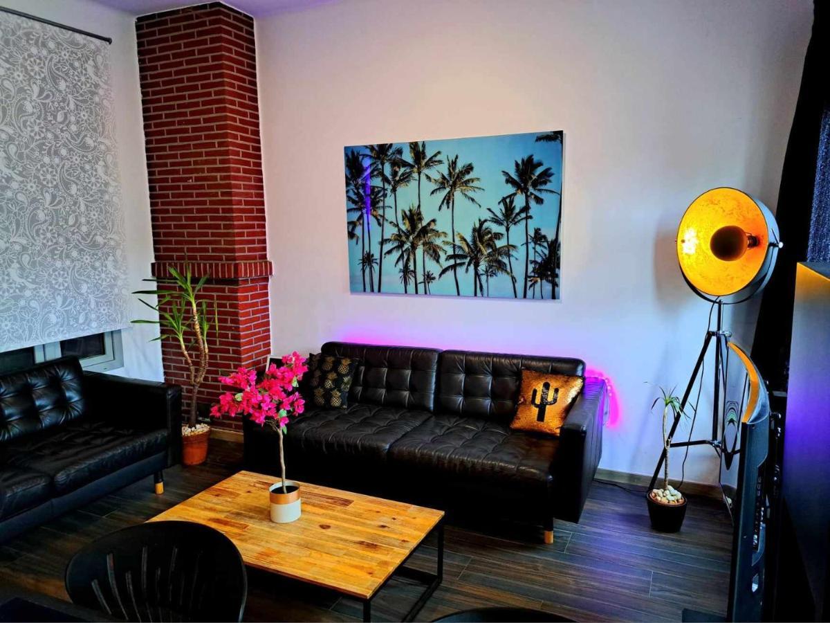 Petite Chambre Dans Une Jolie Colocation Lüttich Exterior foto
